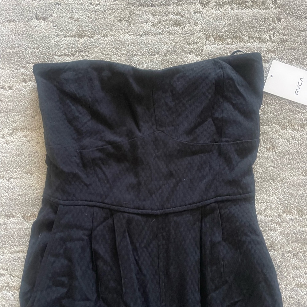 Elegant Black Strapless Jumpsuit RVCA size small NWT - Picture 2 of 5
